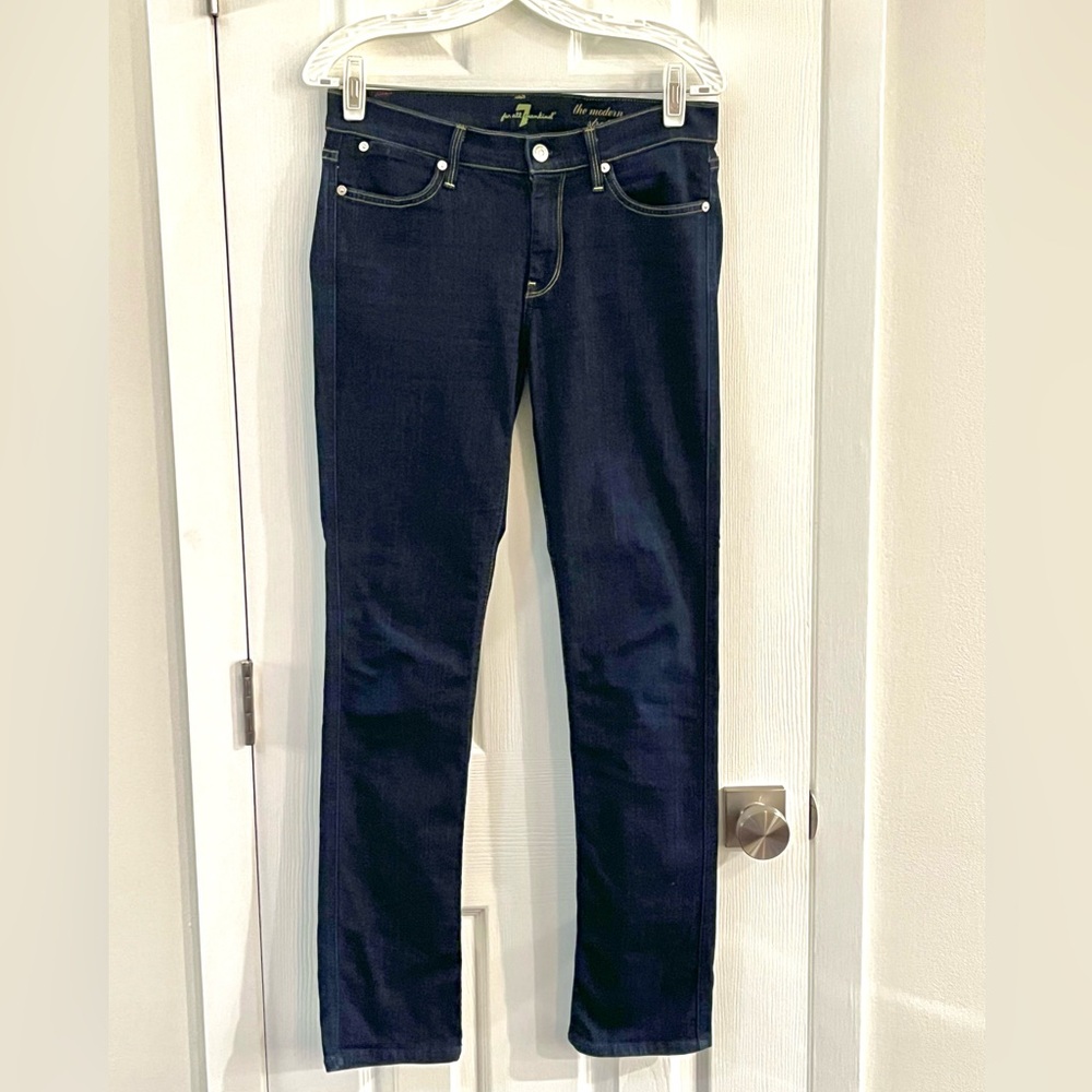 7 For All Mankind “the modern straight” cut. Size 29. Dark denim. Worn once.